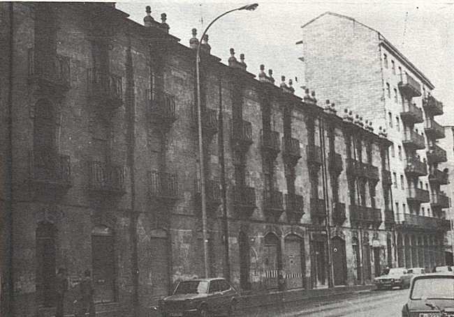 El núcleo de casas de Madrigal, en los años '70.