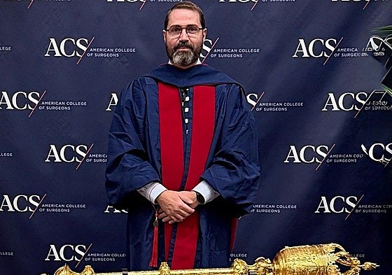 El doctor Francisco Blanco Antona, jefe del Servicio de Cirugía General y del Aparato Digestivo del Complejo Asistencial Universitario de Salamanca.