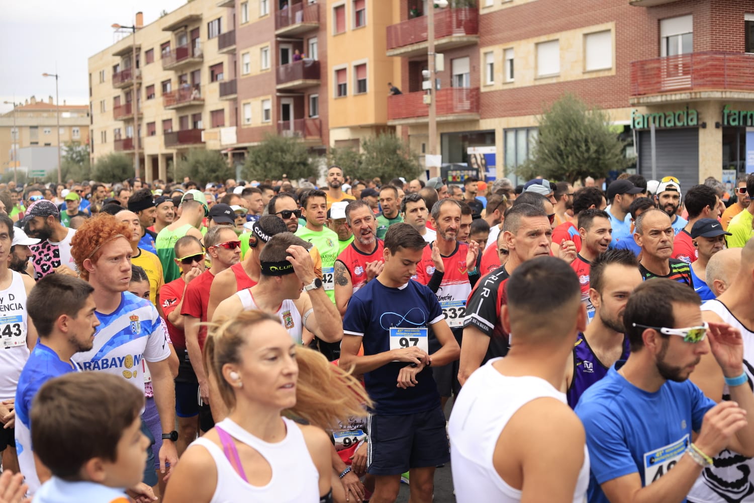 Jesús Prieto y Sandra Santamaría vencen en la Media Maratón Diputación de Salamanca