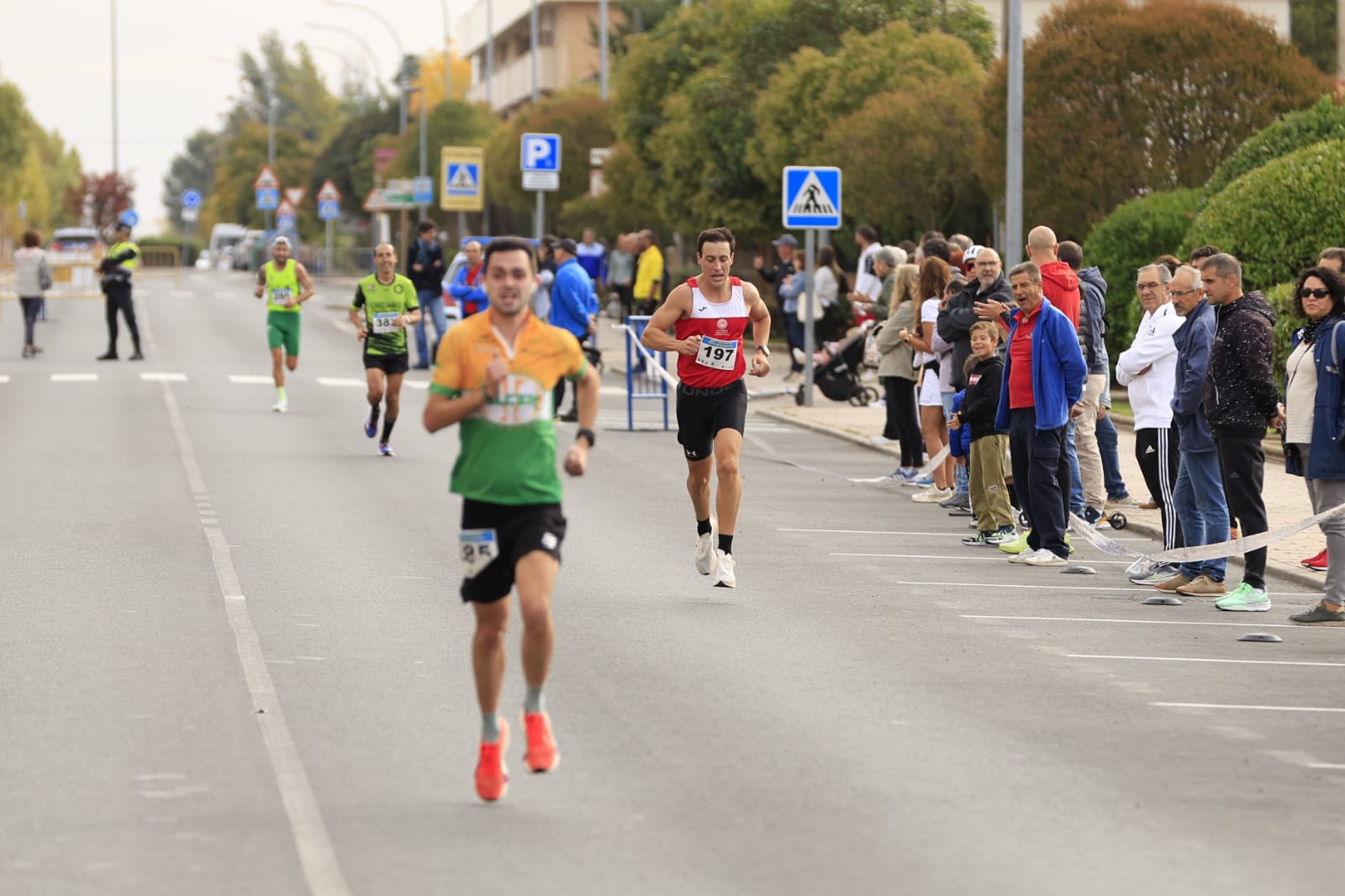 Jesús Prieto y Sandra Santamaría vencen en la Media Maratón Diputación de Salamanca