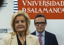La presidenta de Fundación CEOE, Fátima Báñez y el rector de la Usal, Juan Manuel Corchado en la jornada del del 'Proyecto +Ciberseguridad'