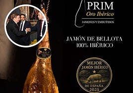 El premio nacional otorgado a Jamón Prim y, a la izquierda, el Ministro Planas felicitando a los premiados.
