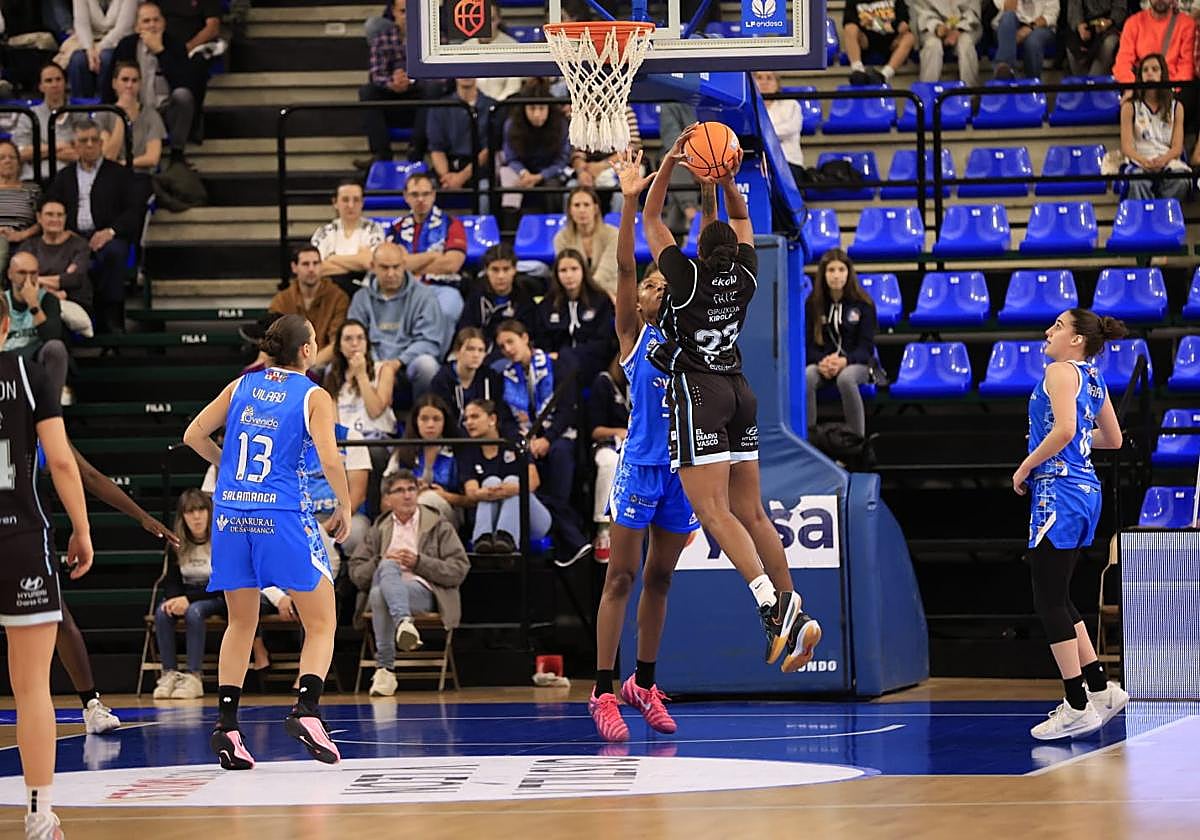 IImagen durante el Perfumerías Avenida - IDK Euskotren