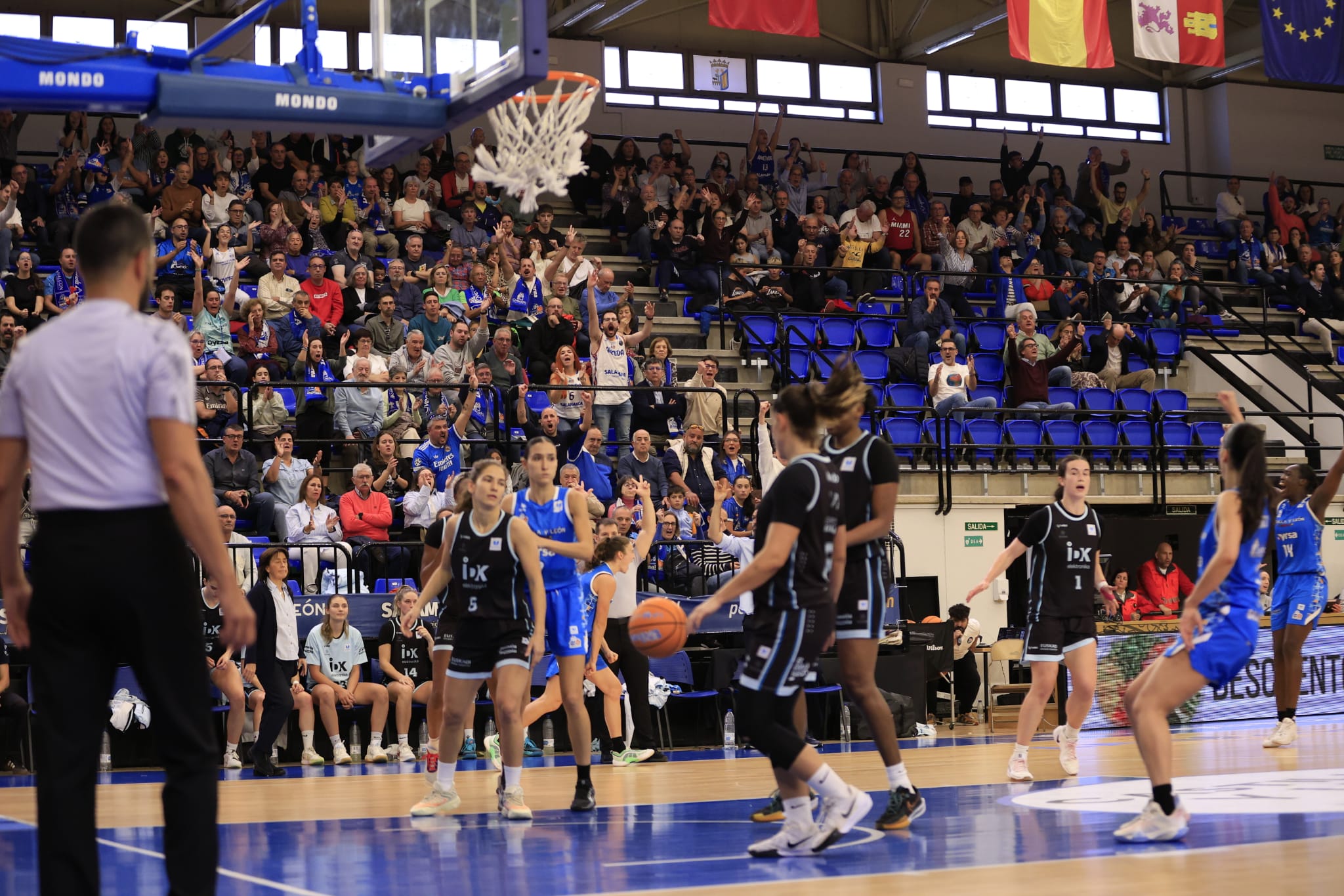 El Perfumerías Avenida - IDK Euskotren, en imágenes