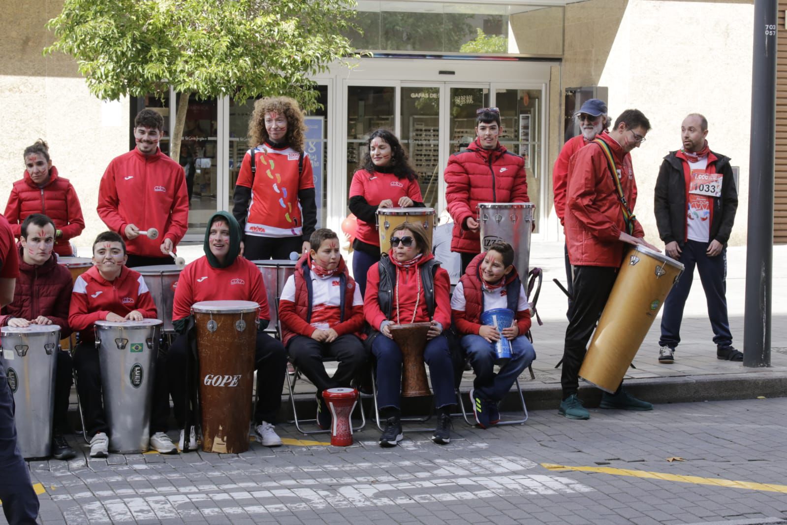 La inclusión inunda las calles de Salamanca con la carrera de los Mil Pasos