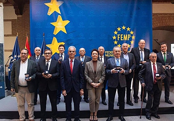 Entrega de premios a los diferentes alcaldes