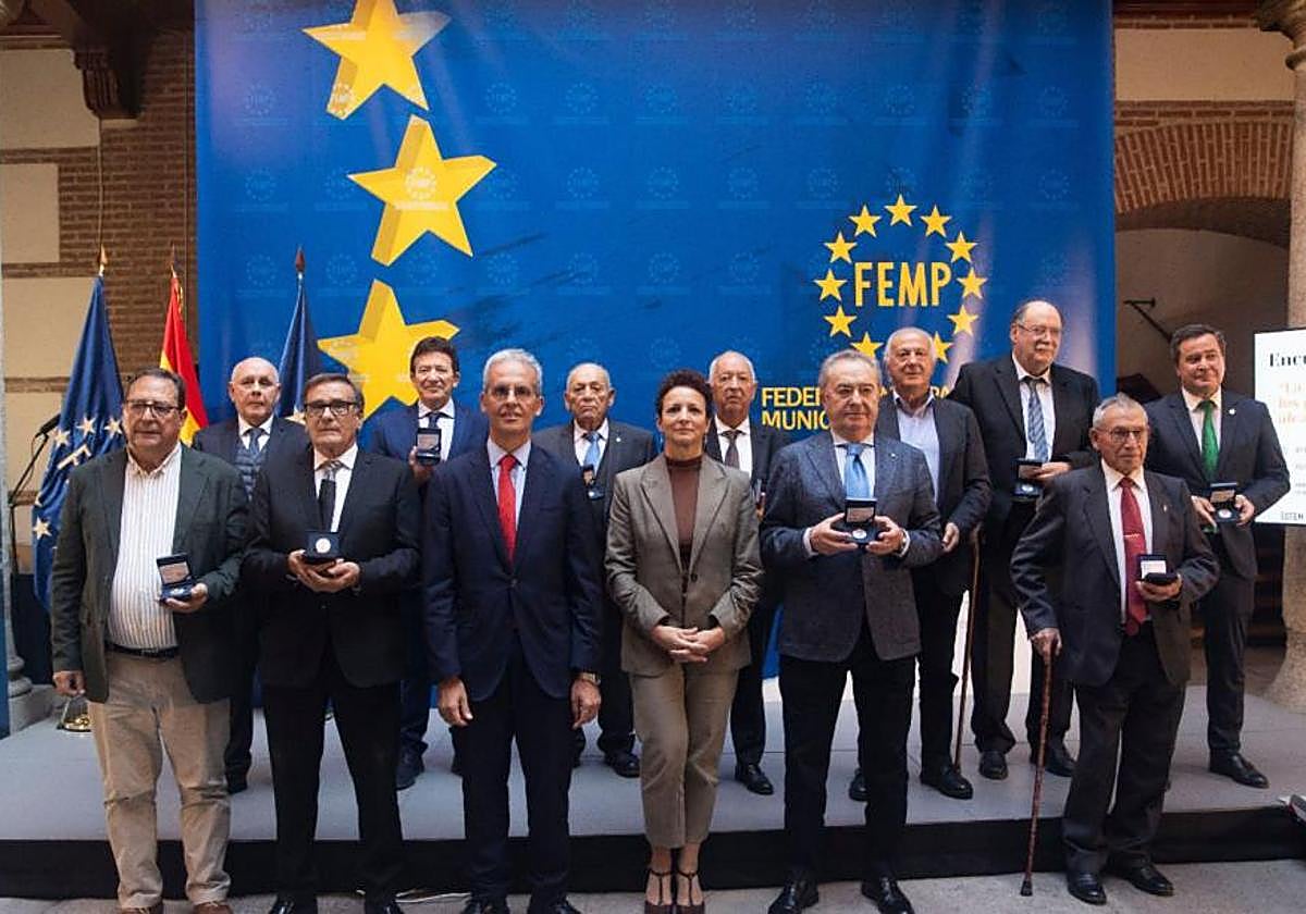 Entrega de premios a los diferentes alcaldes