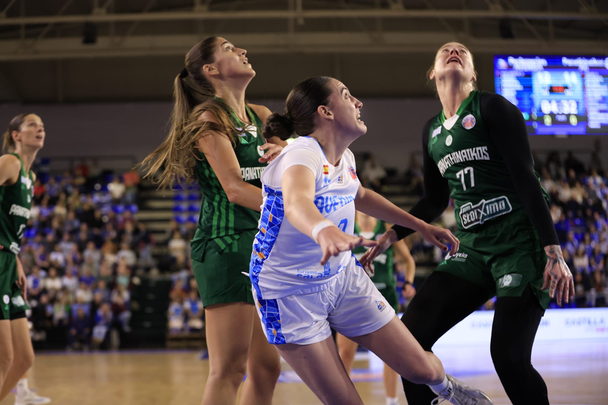 El partido entre Avenida y el Panathinaikos, en imágenes