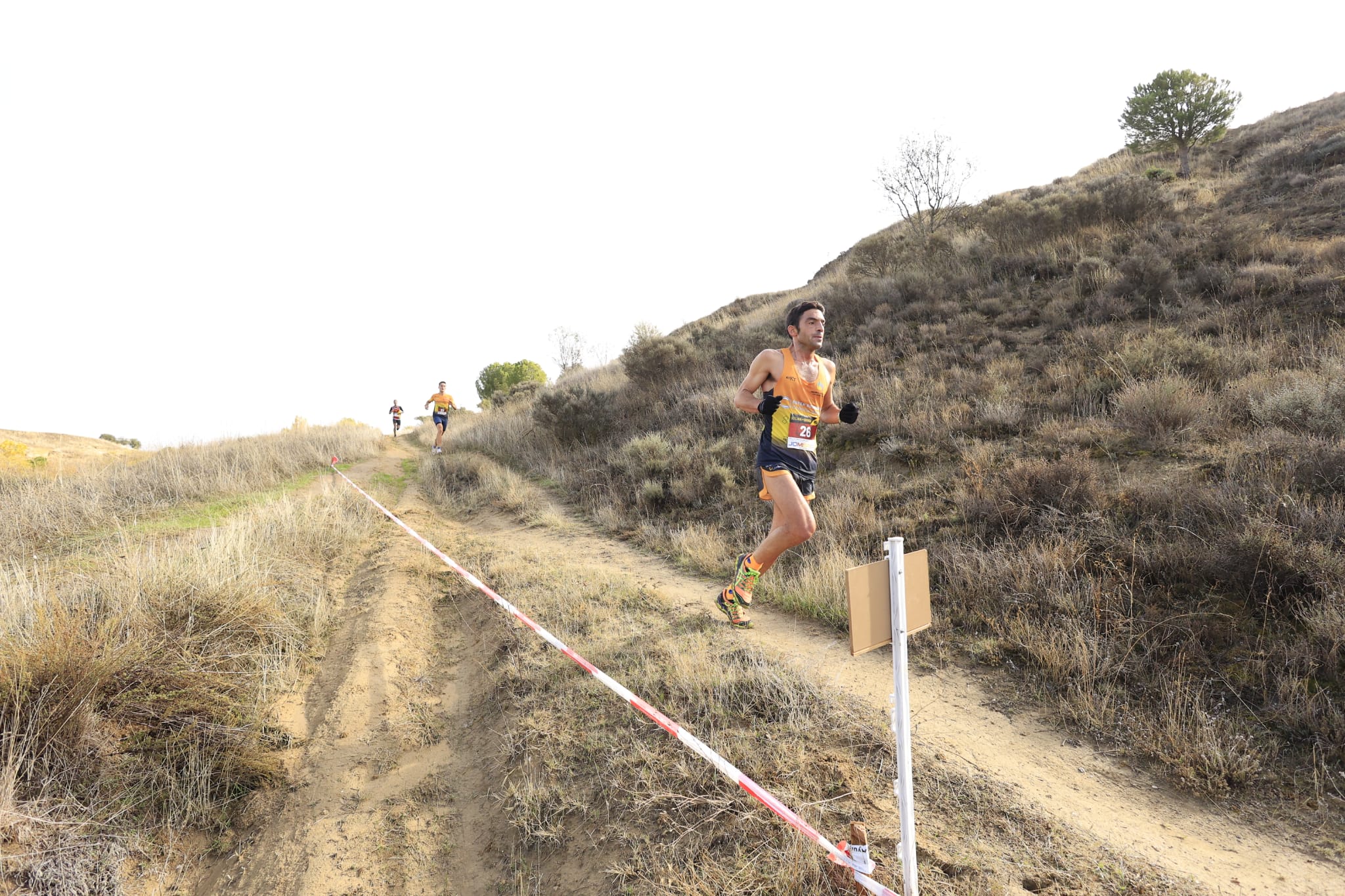 Isaac Hernández y Verónica Sánchez, vencedores de la primera jornada de la Liga de Cross Cabrerizos