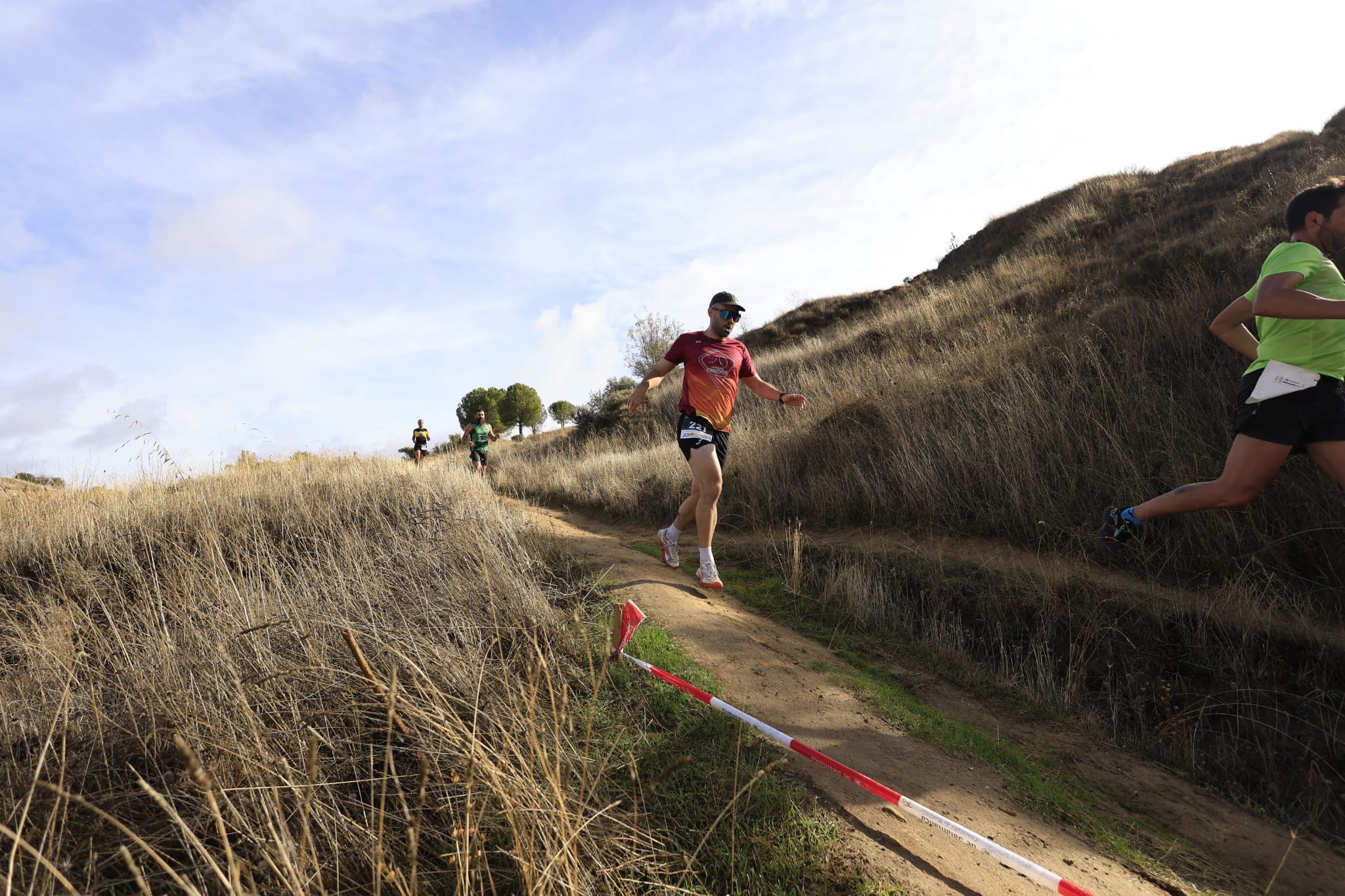 Isaac Hernández y Verónica Sánchez, vencedores de la primera jornada de la Liga de Cross Cabrerizos