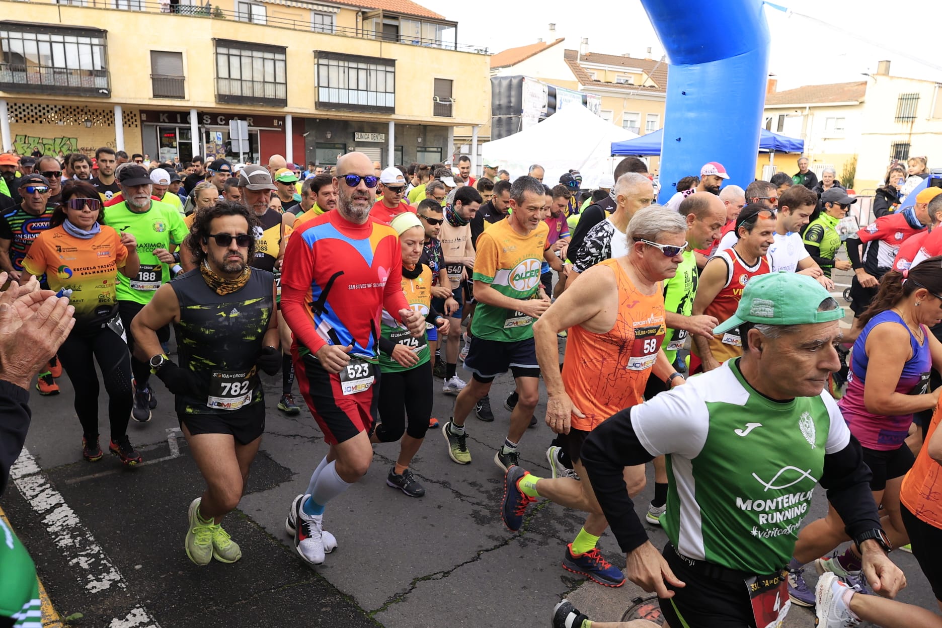 Isaac Hernández y Verónica Sánchez, vencedores de la primera jornada de la Liga de Cross Cabrerizos