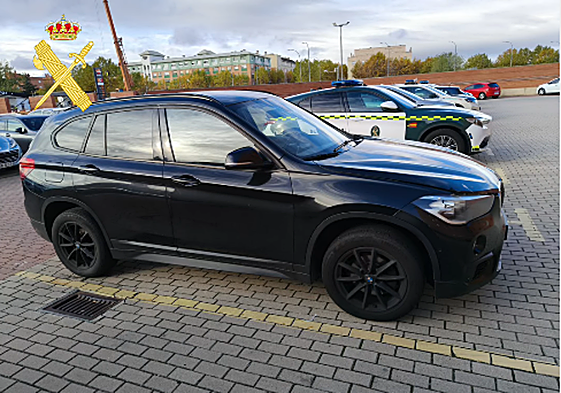 Localizado un BMW robado en Portugal en Carbajosa de la Sagrada