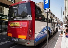 Autobús del transporte metropolitano de Salamanca.