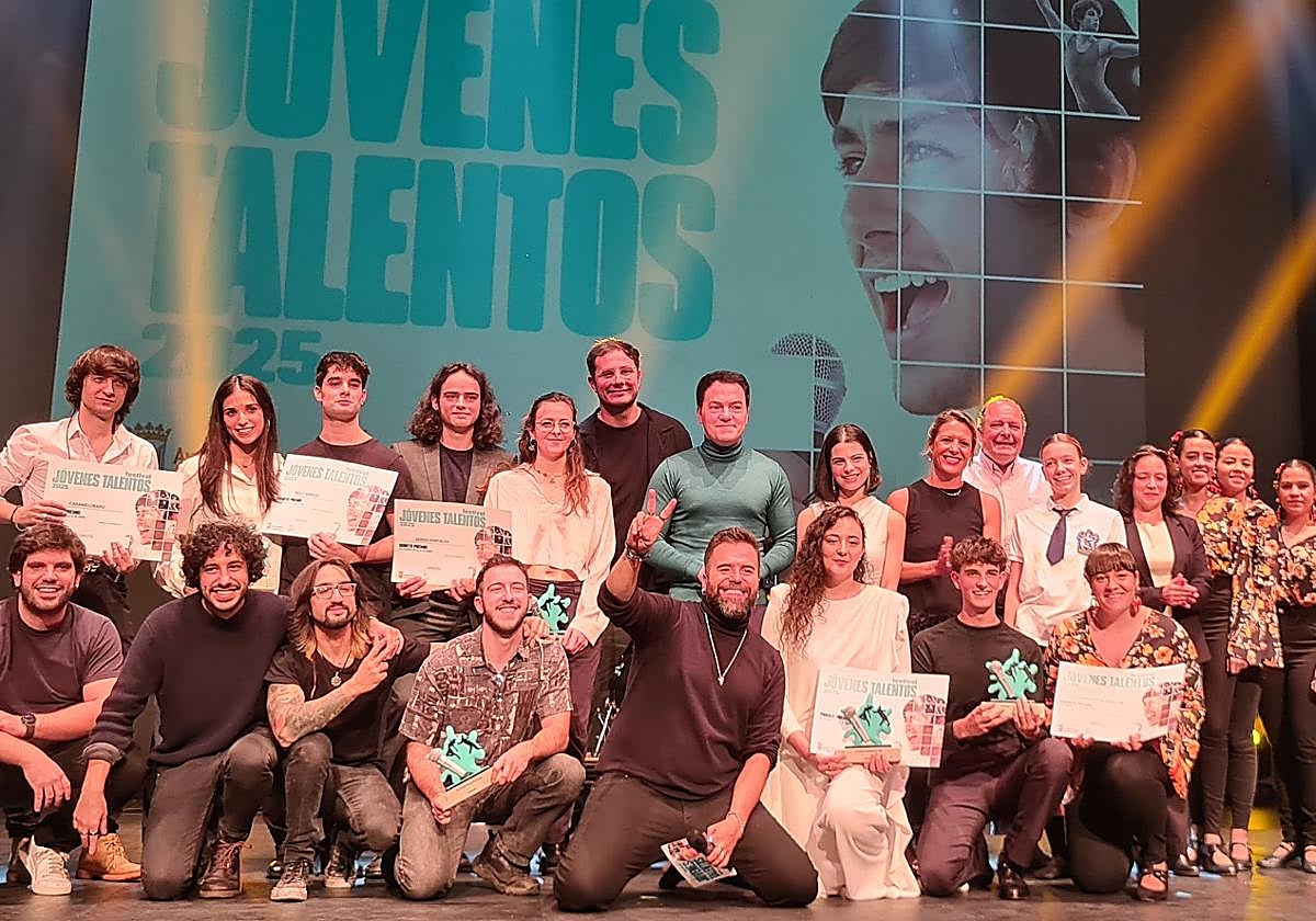 Algunos de los premiados durante la gala final.