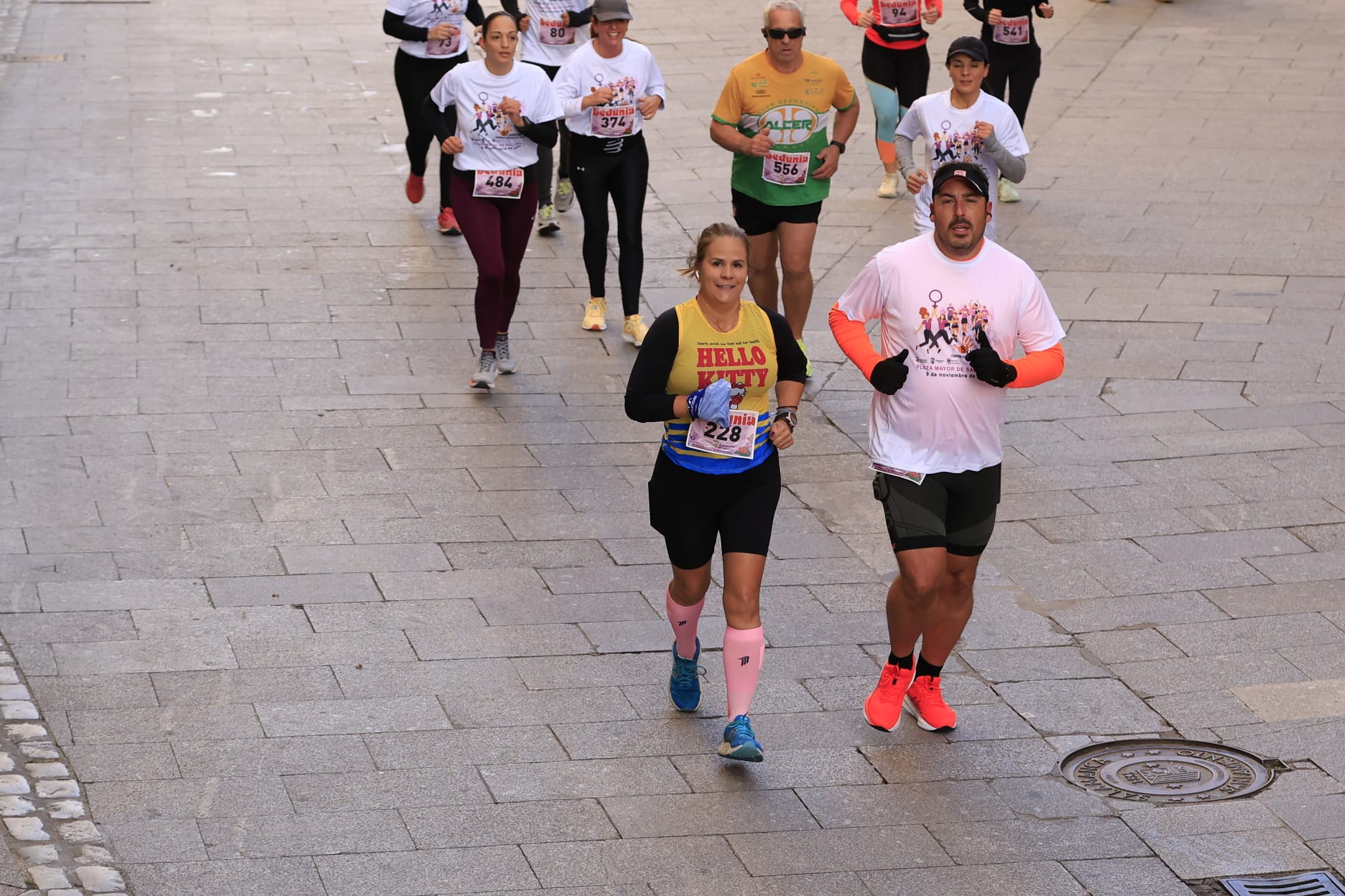 La VIII Carrera y Marcha contra la Violencia de Género de Salamanca, en imágenes