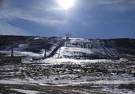 Pistas centrales de la estación de esquí de La Covatilla.