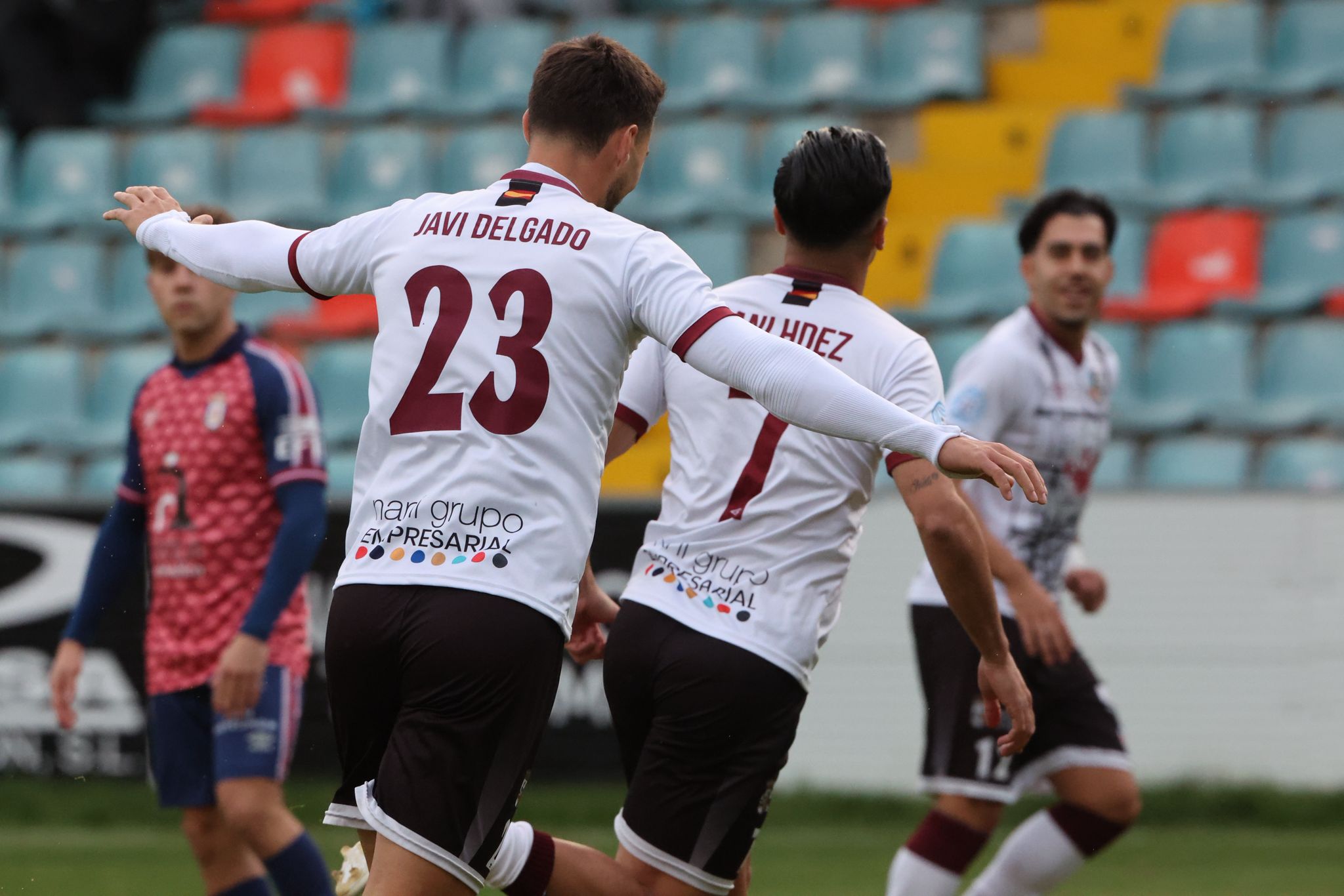 El Salamanca CF UDS pierde ante un rival directo en la lucha por los puests de play off