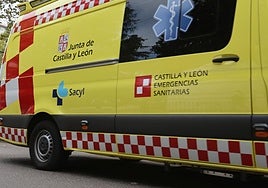 Una ambulancia, en una imagen de archivo en Salamanca.