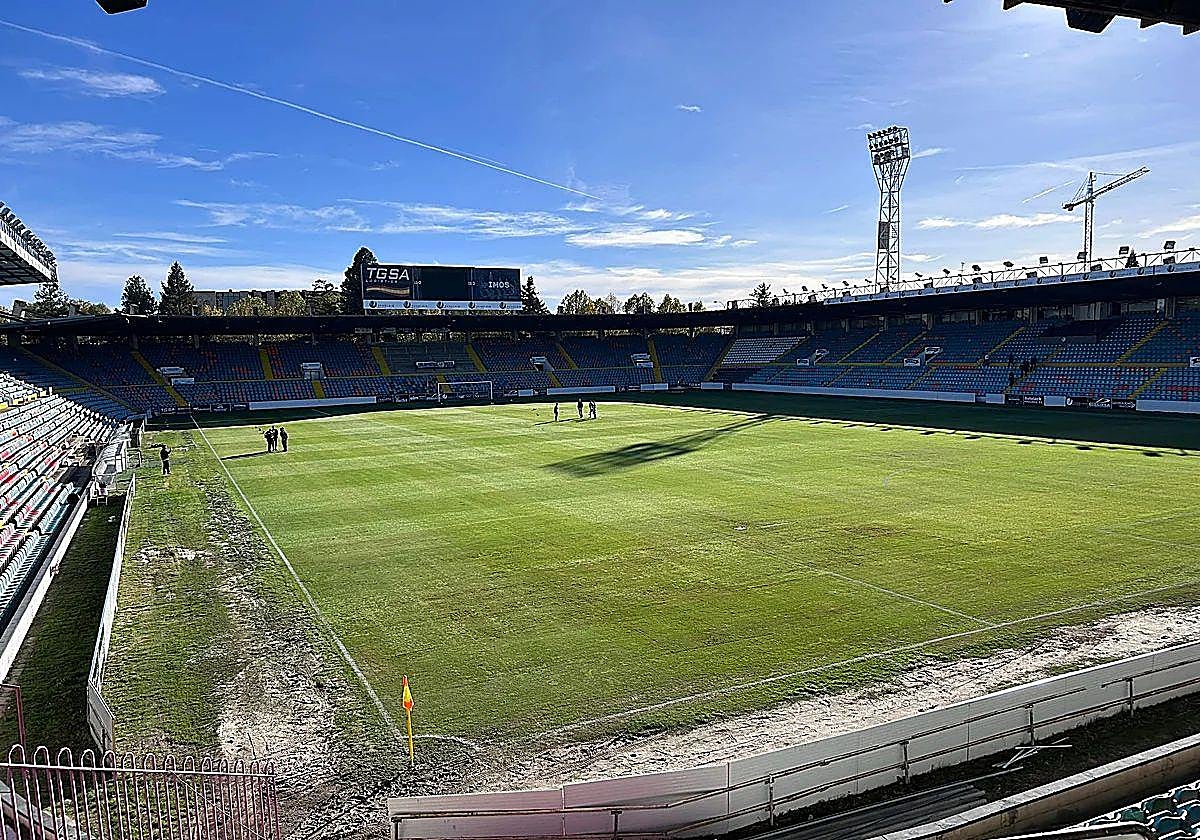 Interior del estadio Helmántico el día de su reapertura.