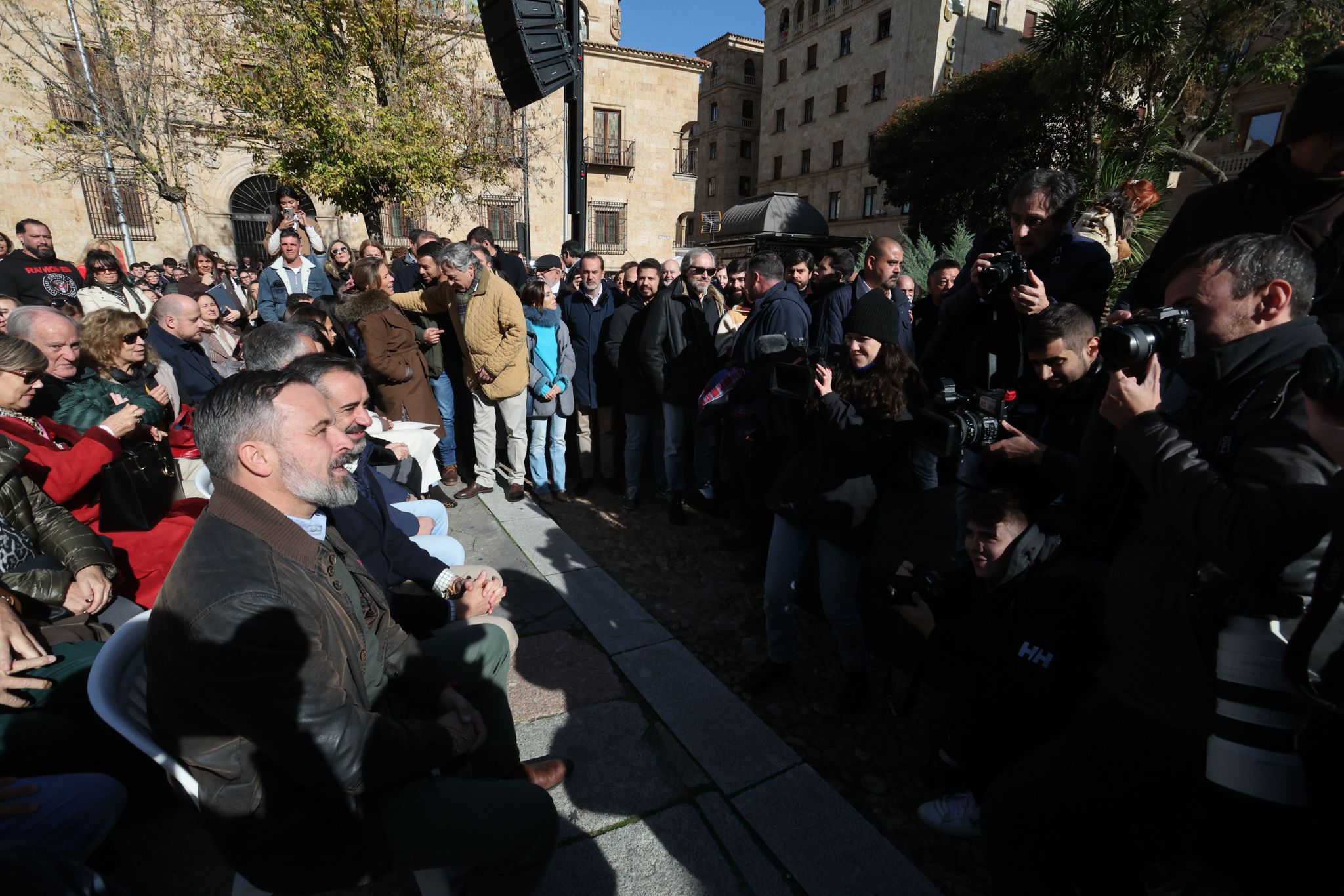 El acto de Santiago Abascal, líder de Vox, en Salamanca, en imágenes
