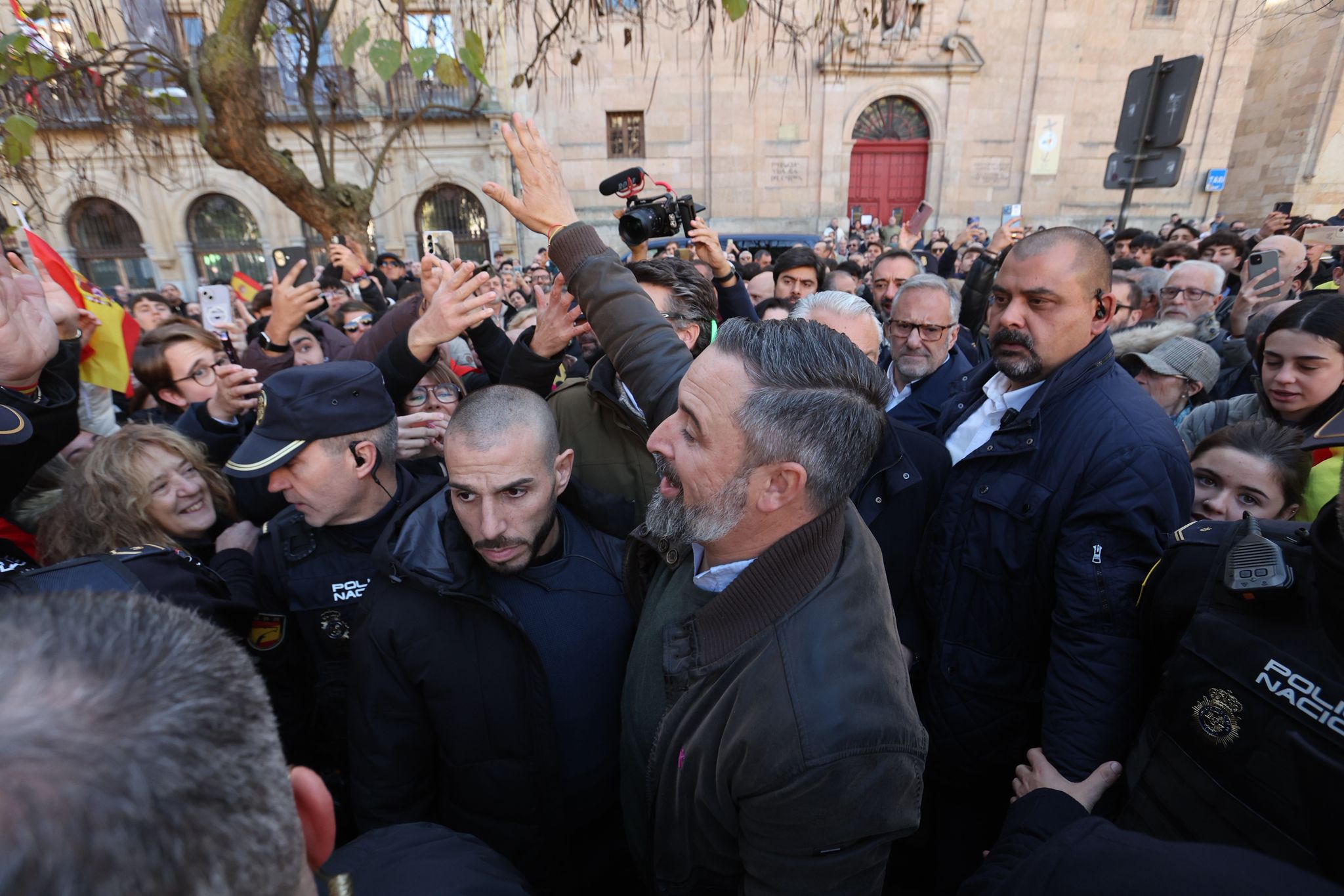 El acto de Santiago Abascal, líder de Vox, en Salamanca, en imágenes
