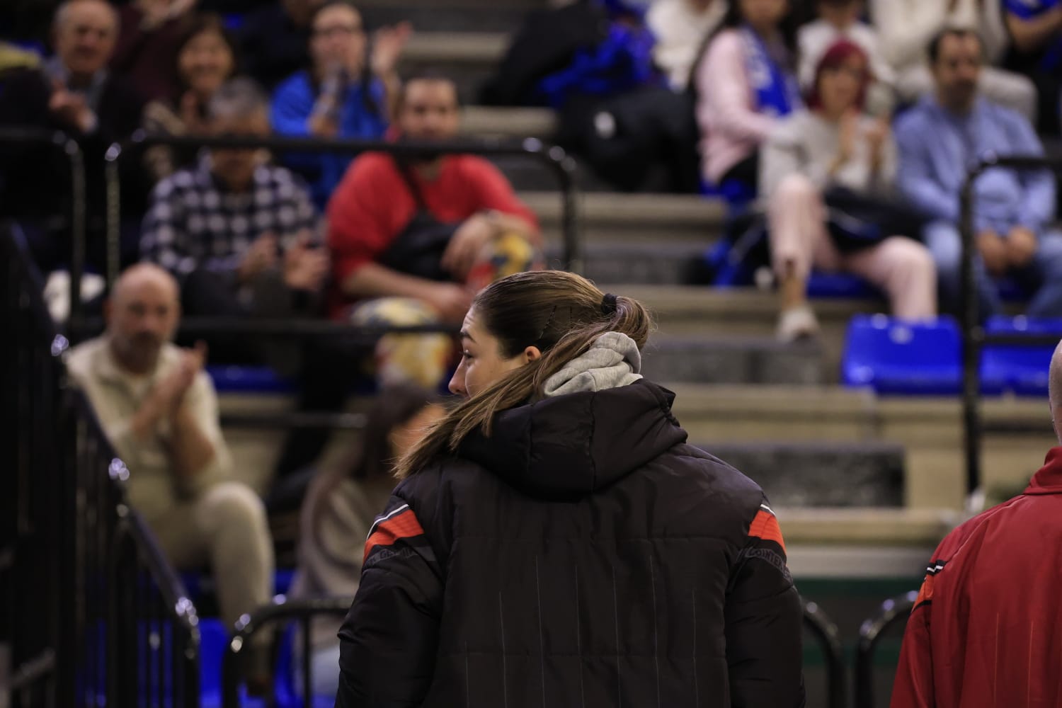 El partido Avenida - Lointek Gernika, en imágenes