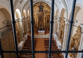 La iglesia del convento de Las Claras, vista desde el coro alto.