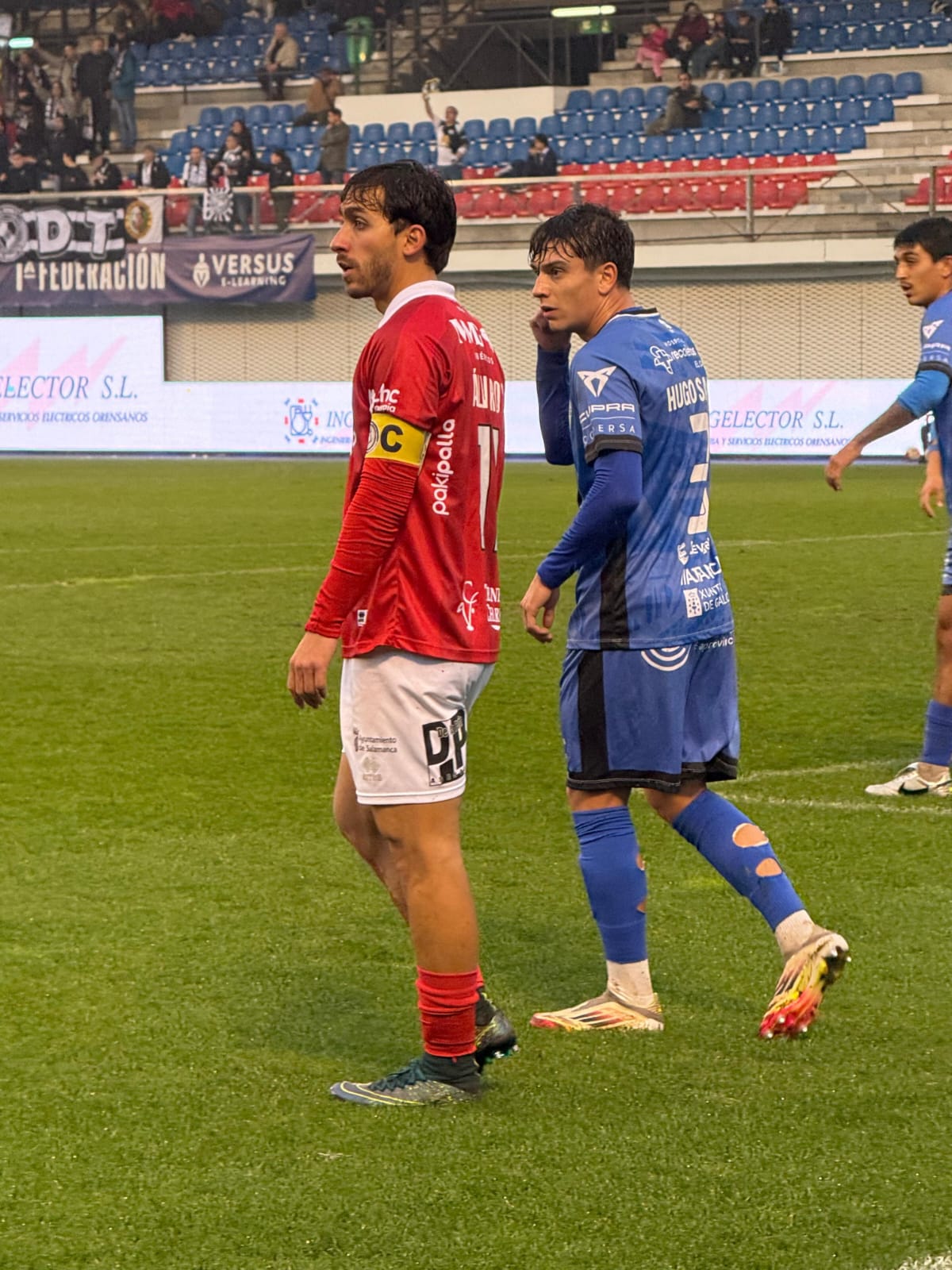 El partido entre Unionistas y el Ourense CF, en imágenes