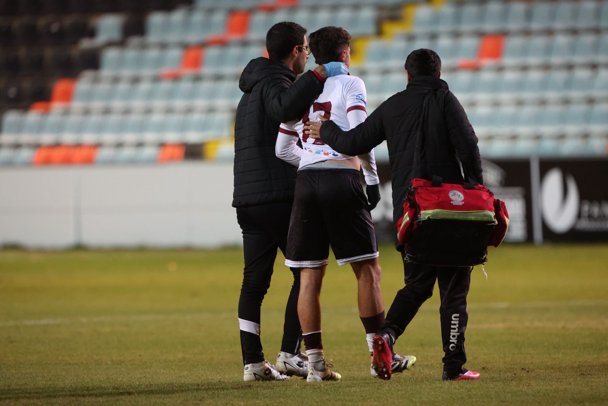 El partido entre el Salamanca CF UDS y el Burgos B, en imágenes