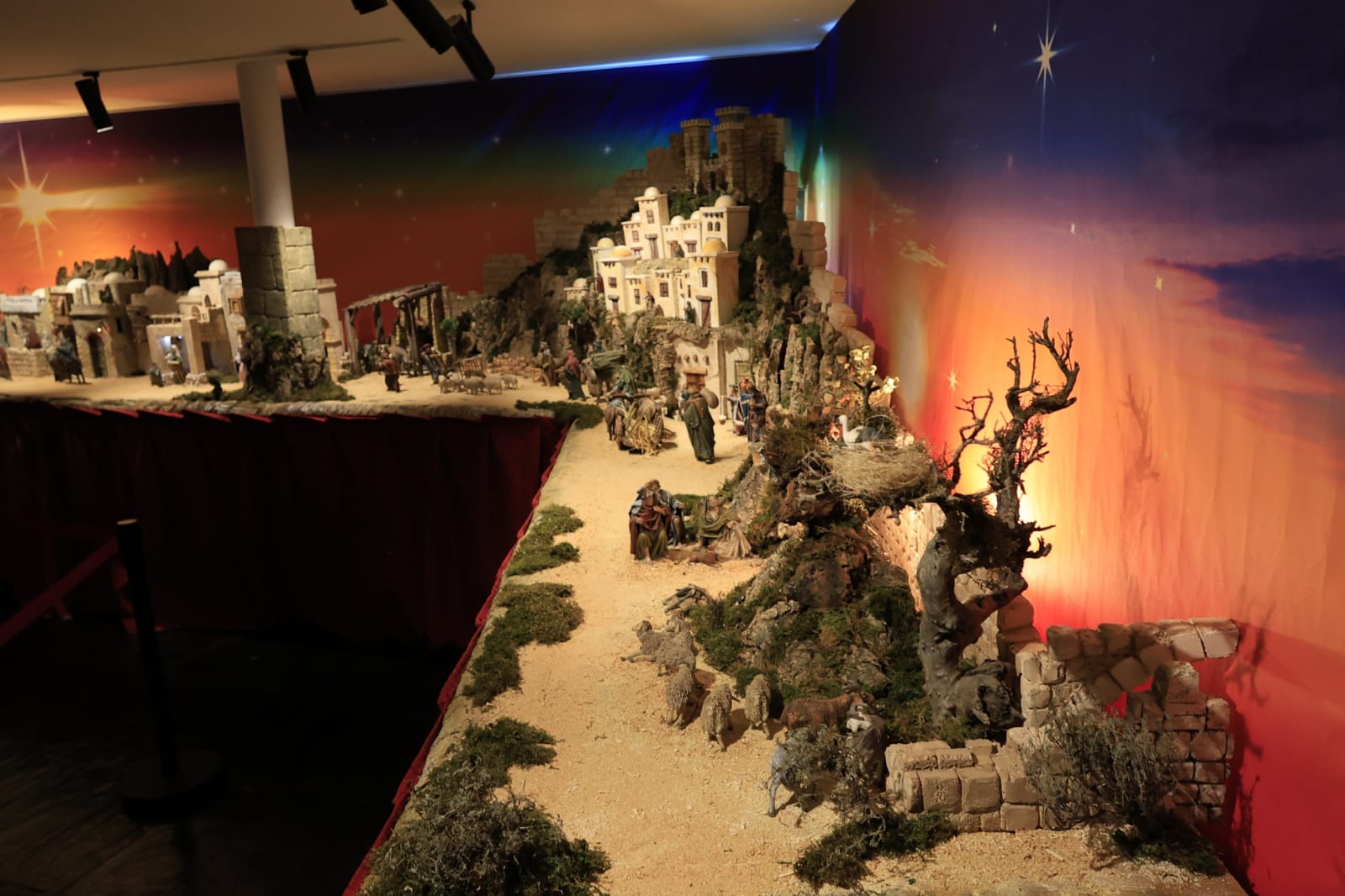 Al detalle: los belenes que construyen la historia de la Navidad