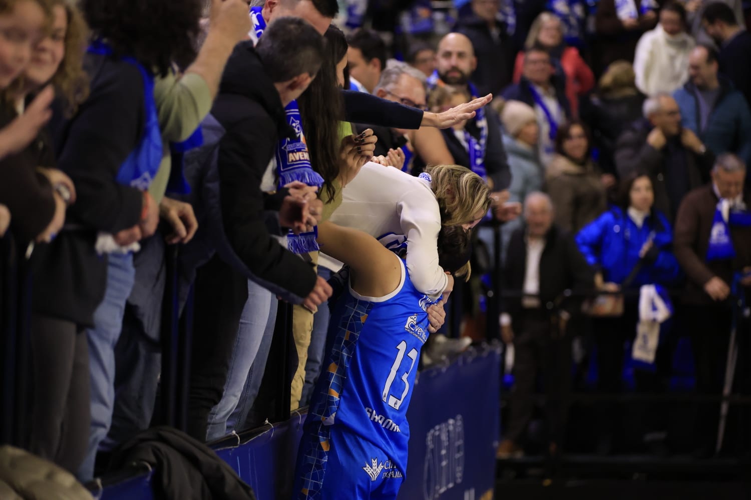 El partido entre Avenida y Valencia Basket, en imágenes