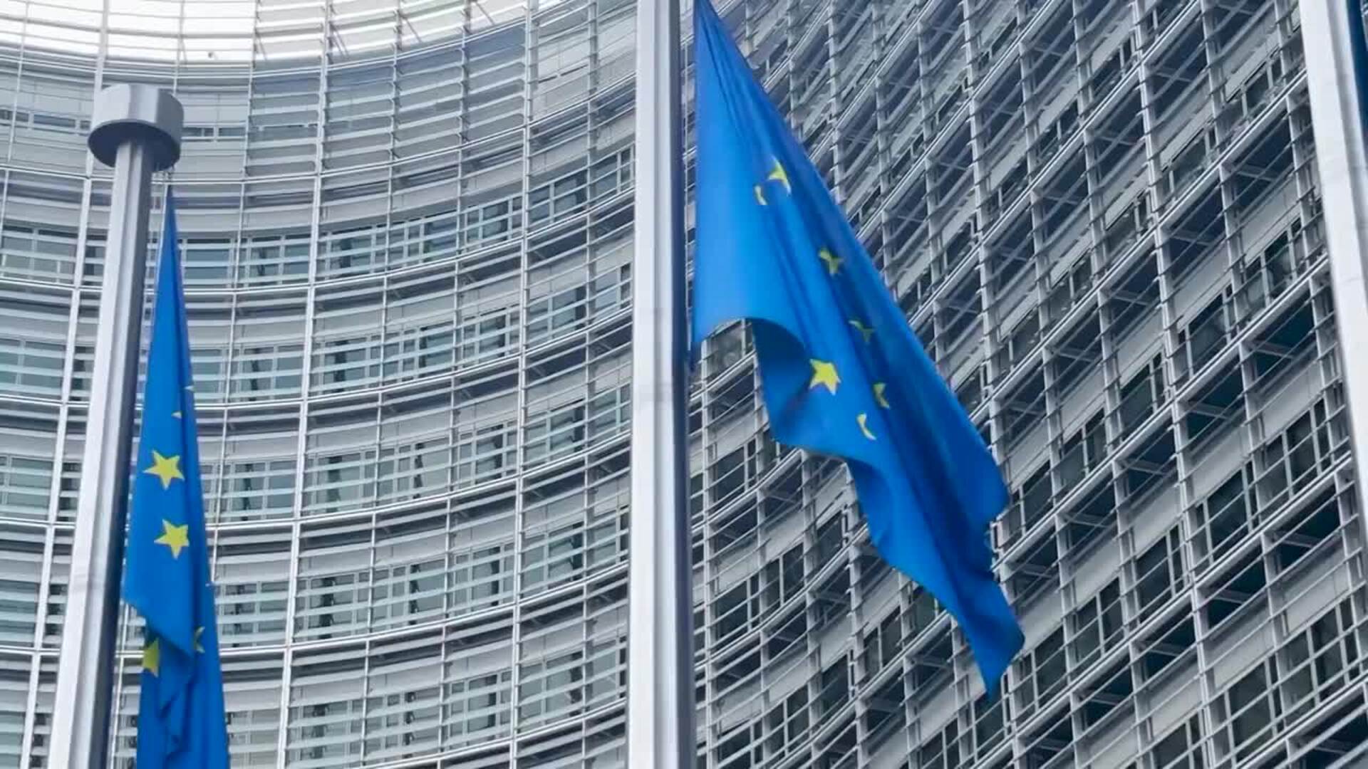 La UE da luz verde a los primeros aranceles a EEUU con el voto en contra de Hungría
