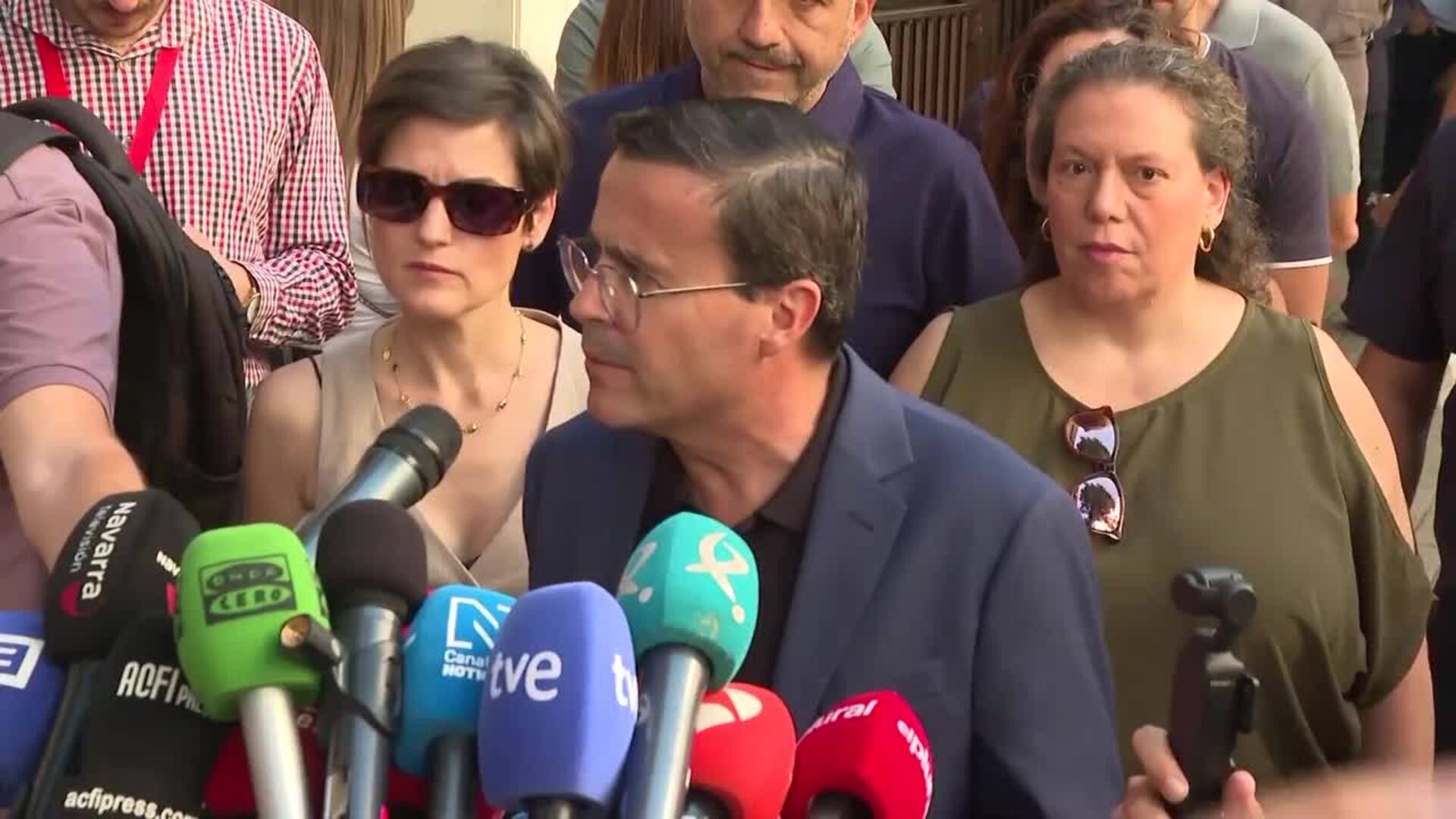 Gallardo subraya que "nadie tiene derecho a ensuciar" la imagen del PSOE
