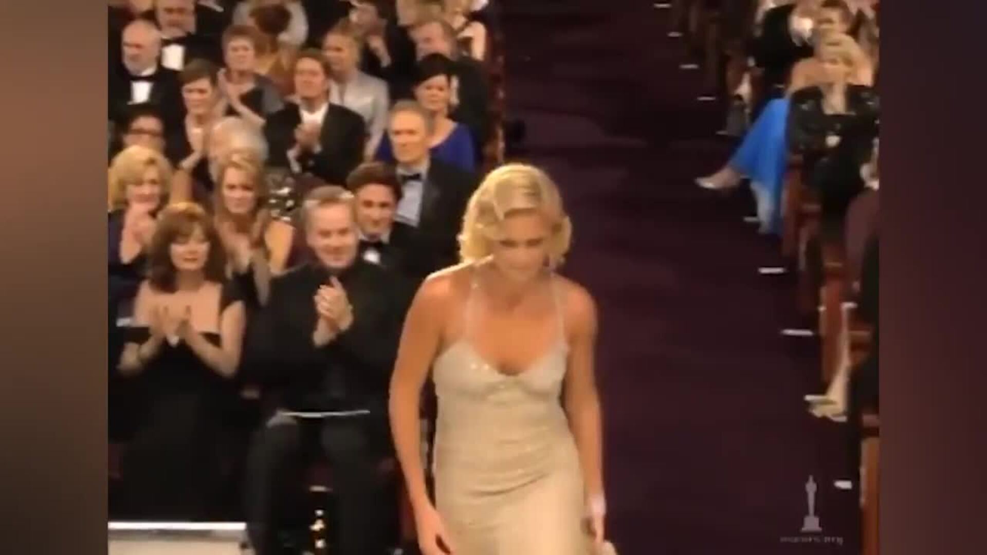 Los 50 años de Charlize Theron: Talento, altruismo y una voz crítica contra los estereotipos
