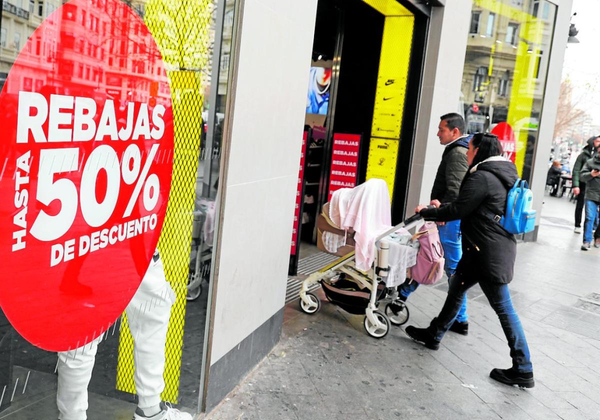 Spanier starten mit einer Rekord-Kreditschuld von 181 Milliarden Euro ins neue Jahr