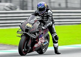 Jorge Martín kurz vor dem Sturz beim Test in Malaysia.