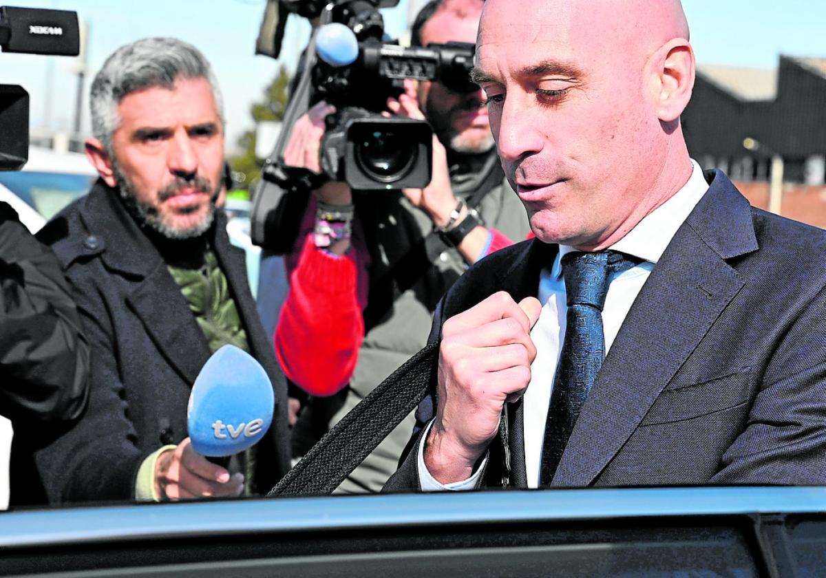 Mildes Urteil im Kuss-Eklat: Hermoso und Rubiales vor Einspruch