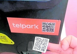 Gefälschter QR-Code auf Parkscheinautomat in Fuengirola entdeckt.
