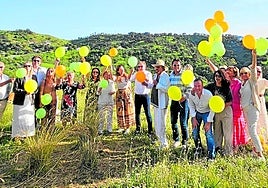 Zum feierlichen Anlass ließen die Gäste nahe der Finca der Hengers bei Coín Luftballons aufsteigen.