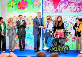König Felipe bei der Preisübergabe.