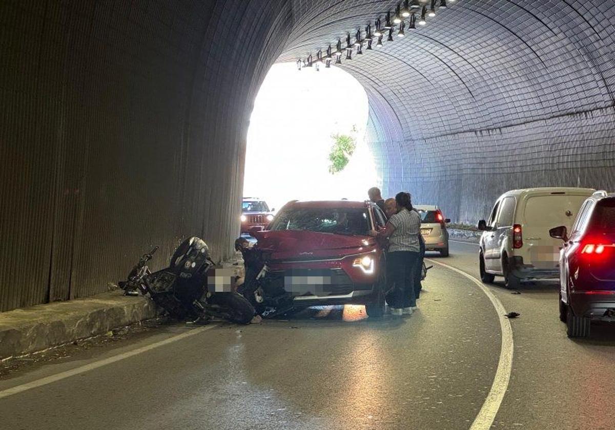 Motorradfahrer stirbt bei Unfall mit einem Pkw, Monte Dorado-Tunnel in Málaga teilweise gesperrt