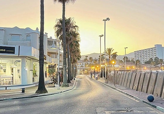 Blick auf die Calle La Fragata, in einem der für den Verkehr gesperrten Abschnitte.