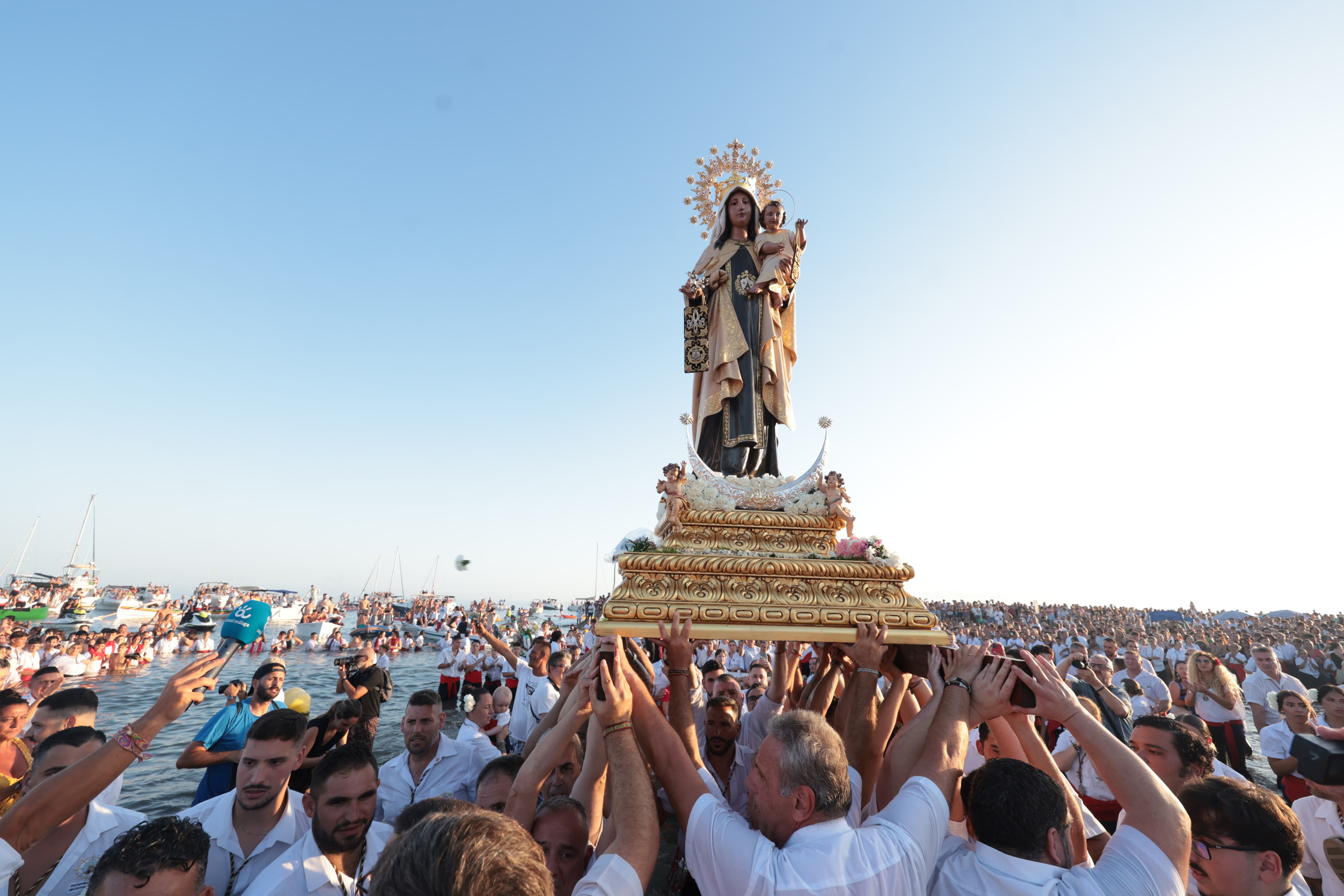 Procesión de la Virgen del Carmen en El Palo