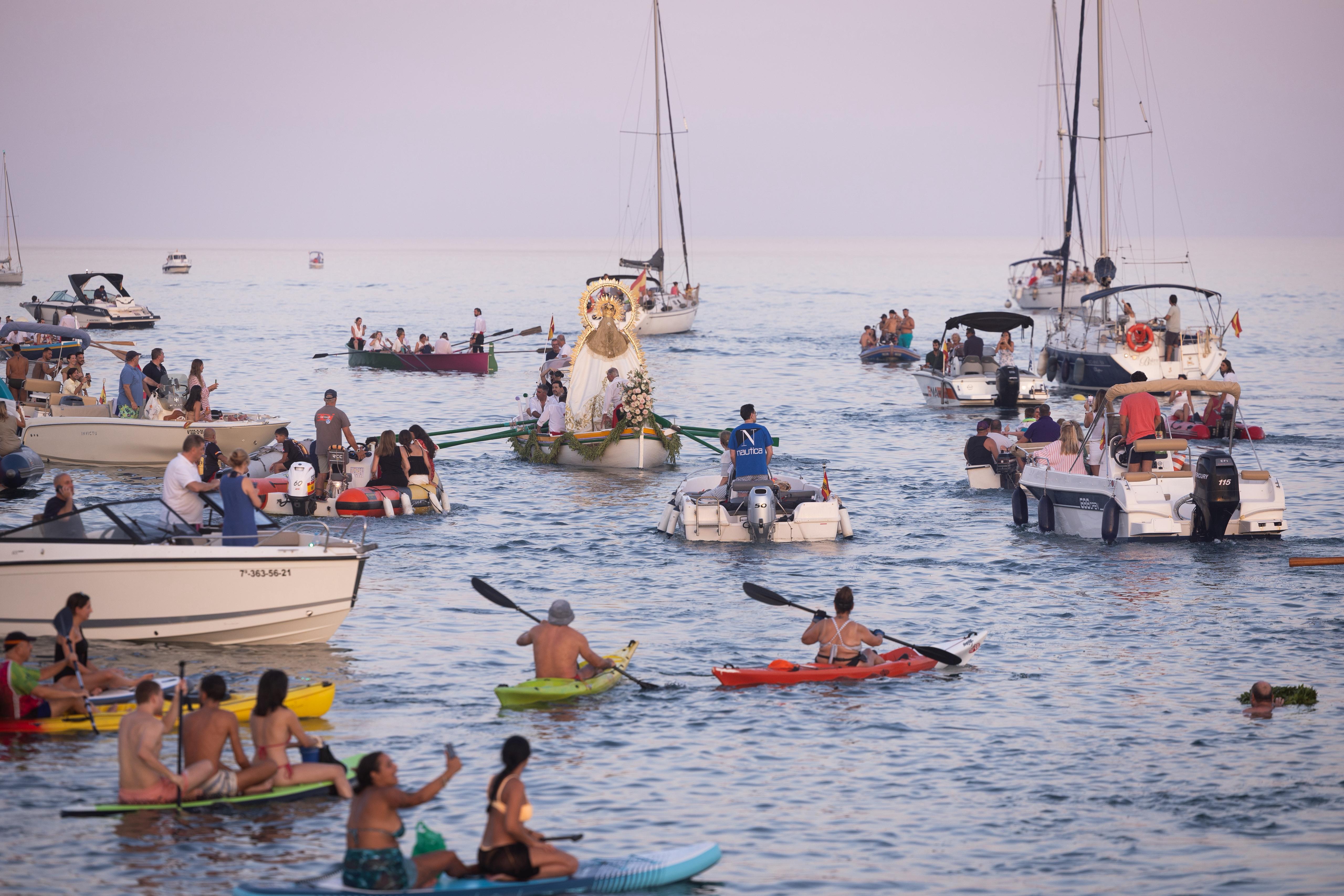 Procesión de la Virgen del Carmen en Pedregalejo.