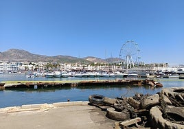 Reste der Willow im Yachthafen von Benalmadena, wo sie 19 Liegeplätze belegt.