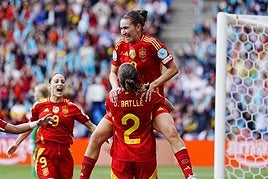 Mariona Caldentey feiert das Tor, das sie im Finale erzielt hat.