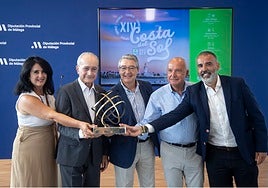 Politiker und Verantwortliche des Turniers bei der Präsentation des Torneo Costa del Sol.