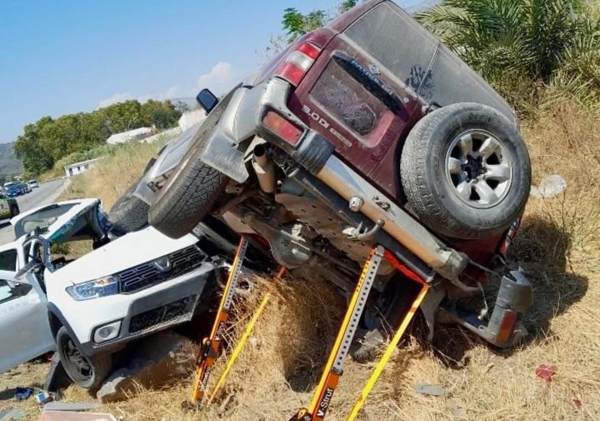 Die beiden in den Unfall verwickelten Fahrzeuge.