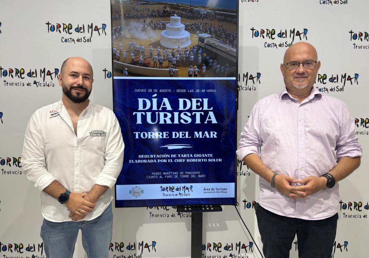 Chefkoch R. Soler (l.) mit J. Pérez Atencia bei der Präsentation.