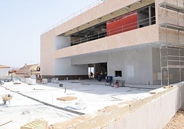 Das Theater soll das zweitgrößte der Provinz nach dem Cervantes sein.